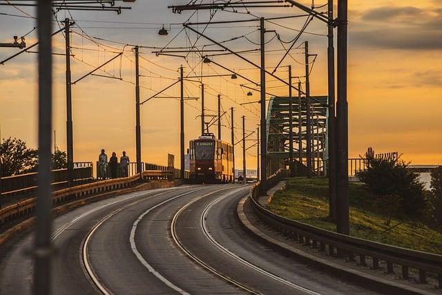 Snář jet tramvají: Jaký význam mají sny o cestování tramvají?